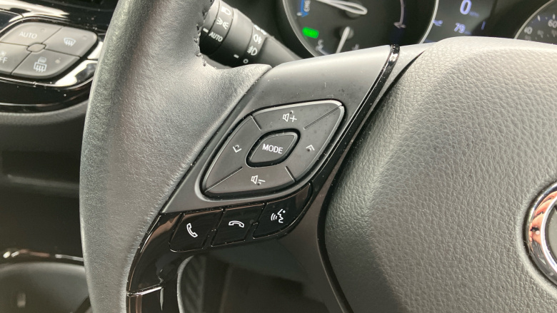 Toyota C-HR 1.8 Hybrid Design 5dr CVT Hybrid Hatchback